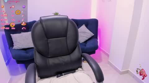 Emily online show from June 3, 2026, 2:55 pm