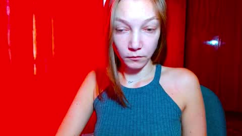 Emilly online show from December 18, 2025, 8:31 am