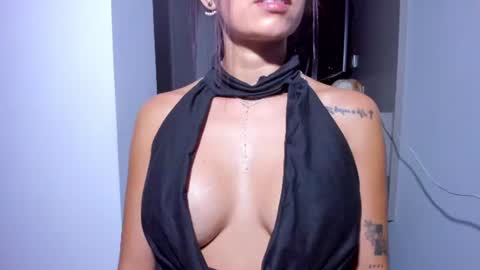 emilly online show from June 15, 2026, 3:53 am