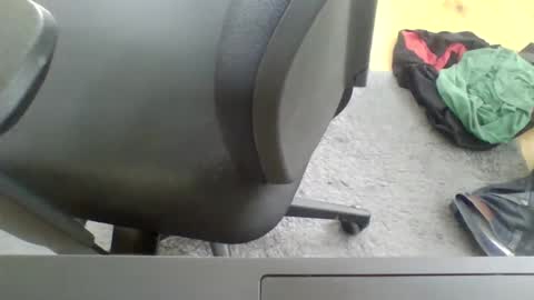 Snapshot of emilmirror chatting on March 12, 2025, 11:42 am emilmirror online show from March 12, 2025, 11:42 am