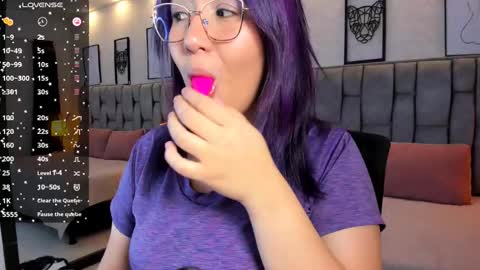 Emily online show from February 13, 2025, 4:54 am