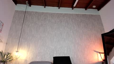 Emily online show from December 6, 2024, 3:22 pm