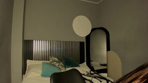              online show from January 10, 2026, 7:59 pm