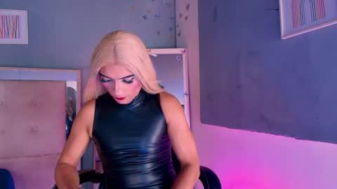 emily_castillo1_ online show from July 2, 2026, 5:57 am