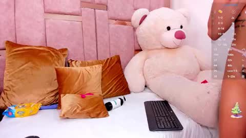  M I A   online430pm- 930pm online show from December 22, 2025, 10:40 pm