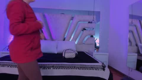 Emily online show from October 10, 2025, 11:09 am