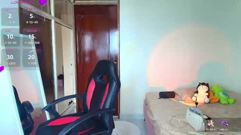 emily_foru online show from June 13, 2026, 7:45 pm