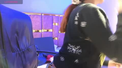 emily fox 3 online show from October 1, 2025, 3:45 am