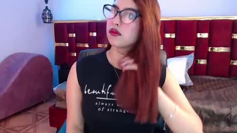 emily fox 3 online show from November 12, 2025, 3:51 am