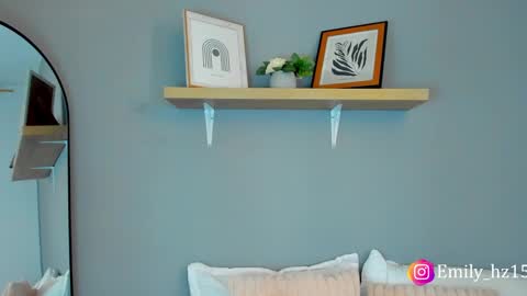 Emily online show from February 20, 2025, 9:31 pm