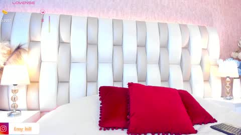 EMILY   Monday 5-2 am From Tuesday to Friday5-1 am Colombia time online show from March 5, 2025, 3:40 am