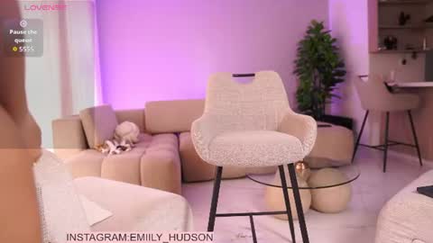 Snapshot of emily_huddson_ chatting on July 1, 2026, 6:07 pm independet model online show from July 1, 2026, 6:07 pm