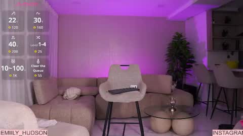Snapshot of emily_huddson_ chatting on July 23, 2026, 11:46 pm independet model online show from July 23, 2026, 11:46 pm