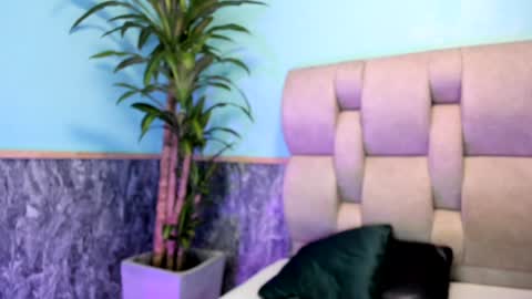 Emily online show from February 7, 2025, 5:29 pm