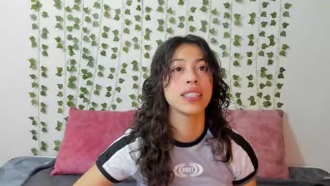 emily online show from December 22, 2025, 12:02 pm