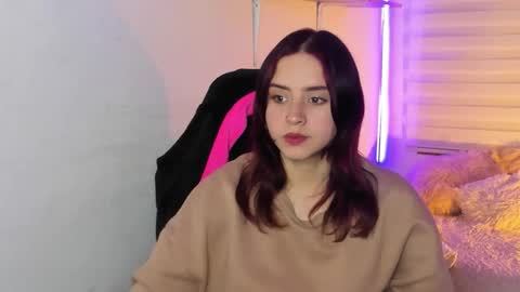 emily_lindey online show from January 11, 2026, 3:44 am