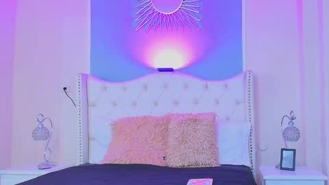 Emily online show from October 17, 2025, 8:44 pm