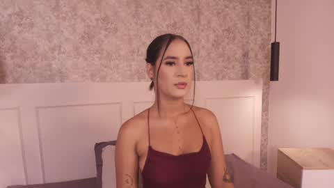 emily_luve online show from July 17, 2026, 11:28 am