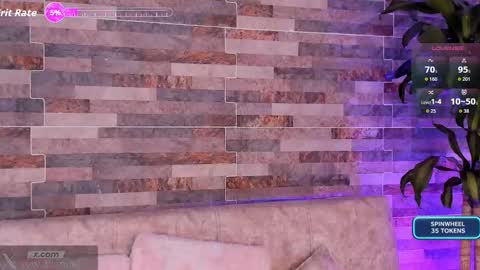 Emily online show from December 20, 2025, 11:01 pm