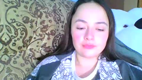 Snapshot of emily_morning_dew chatting on December 27, 2024, 8:13 am emily_morning_dew online show from December 27, 2024, 8:13 am