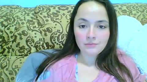 Snapshot of emily_morning_dew chatting on January 6, 2025, 7:24 pm emily_morning_dew online show from January 6, 2025, 7:24 pm