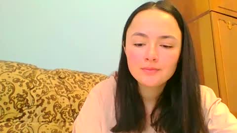 Snapshot of emily_morning_dew chatting on January 15, 2025, 7:48 am emily_morning_dew online show from January 15, 2025, 7:48 am