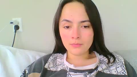 Snapshot of emily_morning_dew chatting on January 25, 2025, 11:23 am emily_morning_dew online show from January 25, 2025, 11:23 am