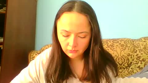 Snapshot of emily_morning_dew chatting on February 25, 2025, 10:47 am emily_morning_dew online show from February 25, 2025, 10:47 am