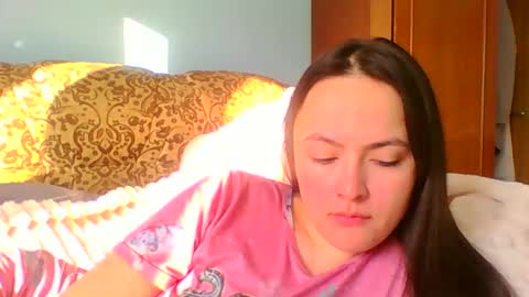 Snapshot of emily_morning_dew chatting on February 27, 2025, 7:23 am emily_morning_dew online show from February 27, 2025, 7:23 am