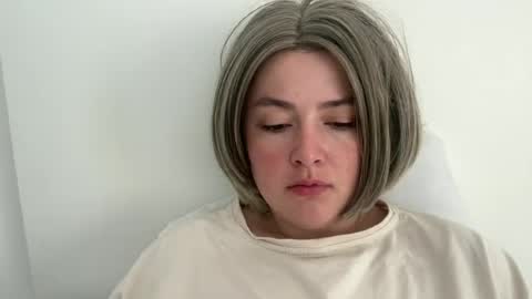 Snapshot of emily_morning_dew chatting on June 26, 2026, 5:56 am emily_morning_dew online show from June 26, 2026, 5:56 am