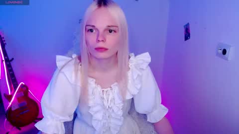 Lia online show from December 5, 2025, 12:08 am