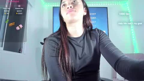 emily_palmeer online show from March 16, 2026, 10:08 am