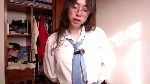 Snapshot of emily_pearl_ chatting on September 19, 2025, 9:26 pm emily_pearl_ online show from September 19, 2025, 9:26 pm