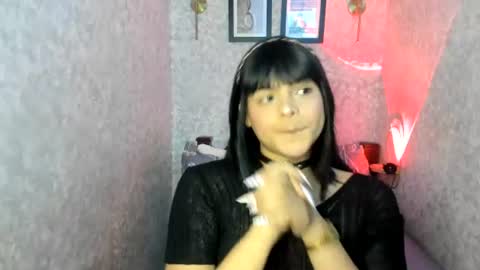 emily_rosue_ online show from July 18, 2026, 2:05 am