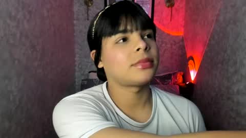 emily_rosue_ online show from July 19, 2026, 3:54 am