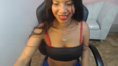 emily_smith_t online show from March 29, 2026, 7:25 pm