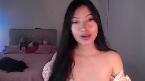 Snapshot of emily_swan_04 chatting on January 8, 2025, 5:26 pm Emily Swan online show from January 8, 2025, 5:26 pm