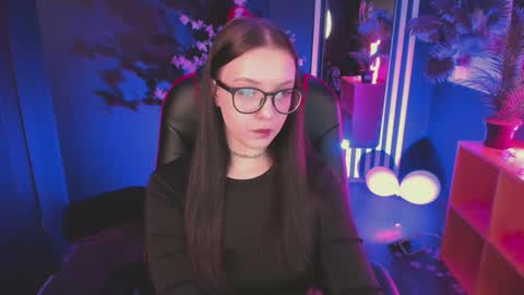 Snapshot of emily_tendermeow chatting on February 15, 2026, 5:37 am Emily online show from February 15, 2026, 5:37 am