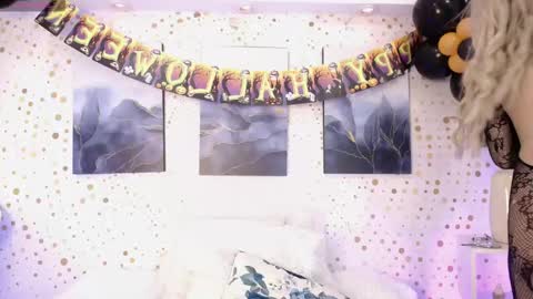 Emily. online show from October 14, 2025, 4:57 am