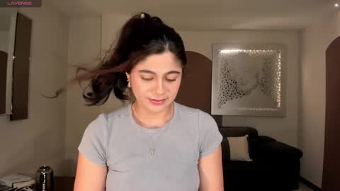 Emily Armstrong online show from December 12, 2024, 11:18 am