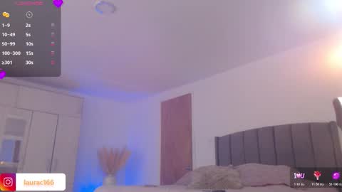 Snapshot of emilybennett chatting on October 25, 2025, 4:57 pm Emily online show from October 25, 2025, 4:57 pm