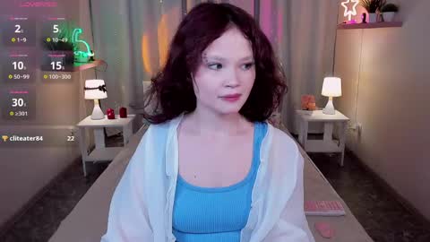 Emilyhaves online show from June 7, 2026, 8:51 am