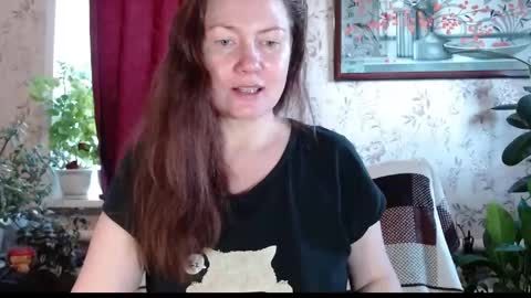 EmilyDoth online show from May 19, 2026, 3:24 am
