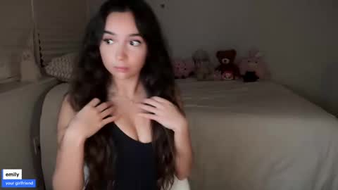 emilyfawn online show from October 18, 2025, 4:48 am