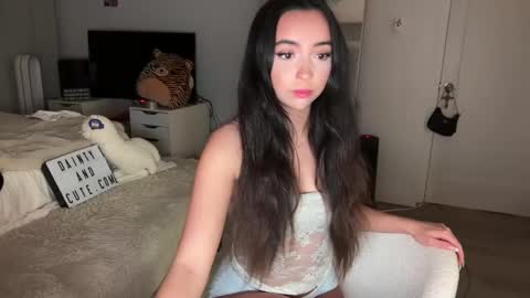 emilyfawn online show from March 6, 2026, 5:15 am