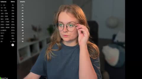 Emily  online show from October 11, 2025, 12:04 pm