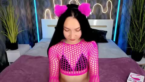 emilygreyy__ online show from April 23, 2026, 6:10 pm