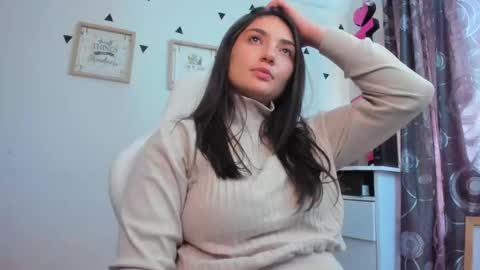 Snapshot of emilyjangcandy_ chatting on November 10, 2025, 4:17 pm Emily Jang online show from November 10, 2025, 4:17 pm