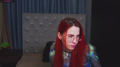 EmilyKents online show from December 16, 2024, 1:31 am