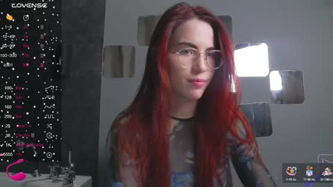 EmilyKents online show from February 25, 2025, 5:41 am